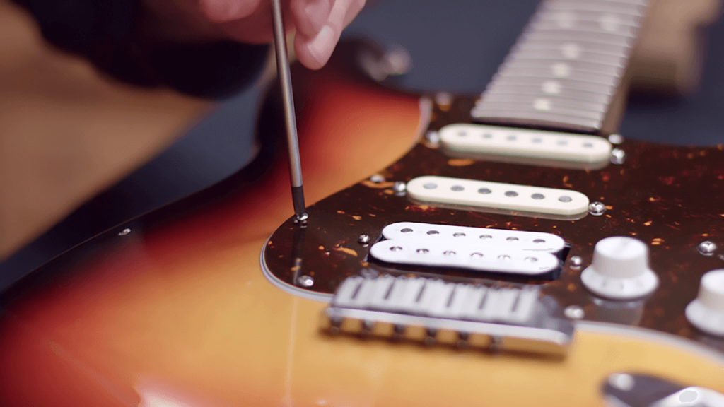 how to clean electric guitar